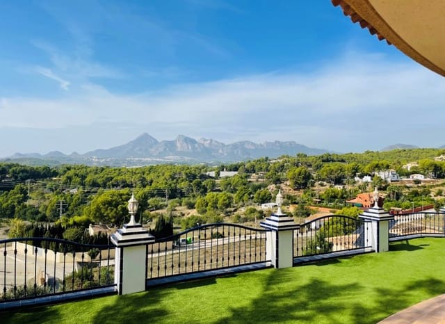 6 slaapkamer Villa te koop in Altea la Vella, Altea met zwembad garage - € 2.299.500 (Ref: 8825714)