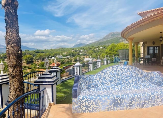 6 slaapkamer Villa te koop in Altea la Vella, Altea met zwembad garage - € 2.299.500 (Ref: 8825714)