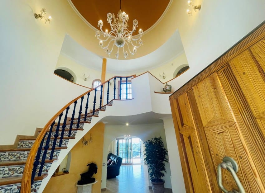 6 slaapkamer Villa te koop in Altea la Vella met zwembad garage - € 2.299.500 (Ref: 8825714)