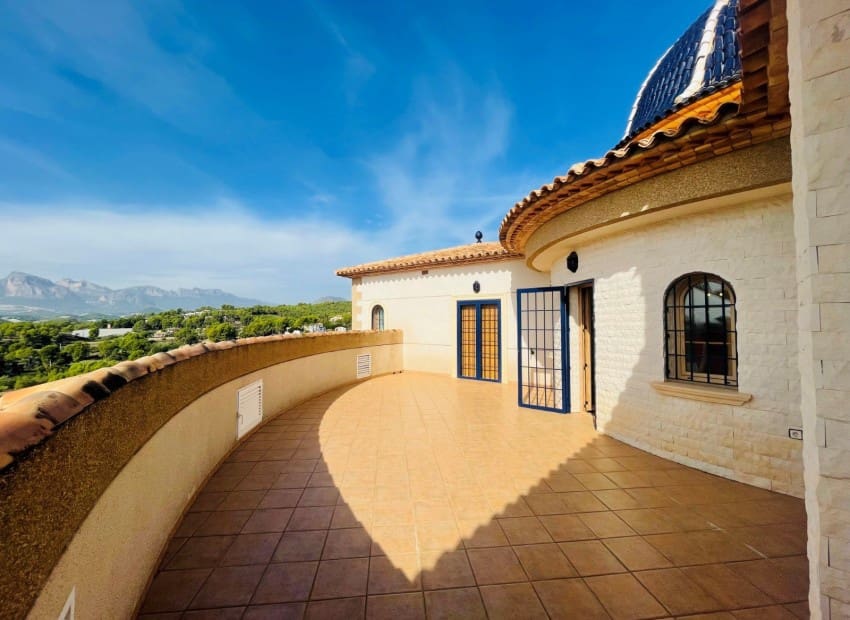 6 slaapkamer Villa te koop in Altea la Vella met zwembad garage - € 2.299.500 (Ref: 8825714)