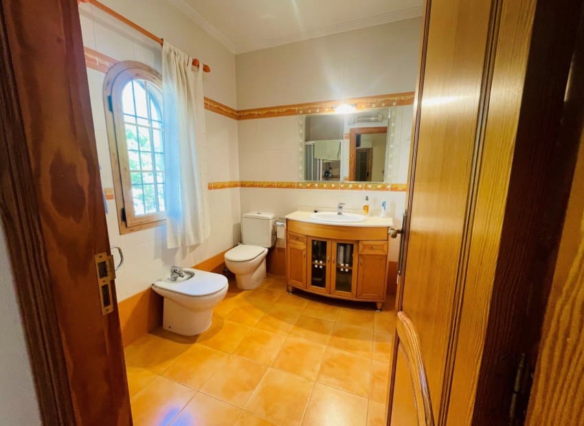 6 slaapkamer Villa te koop in Altea la Vella met zwembad garage - € 2.299.500 (Ref: 8825714)