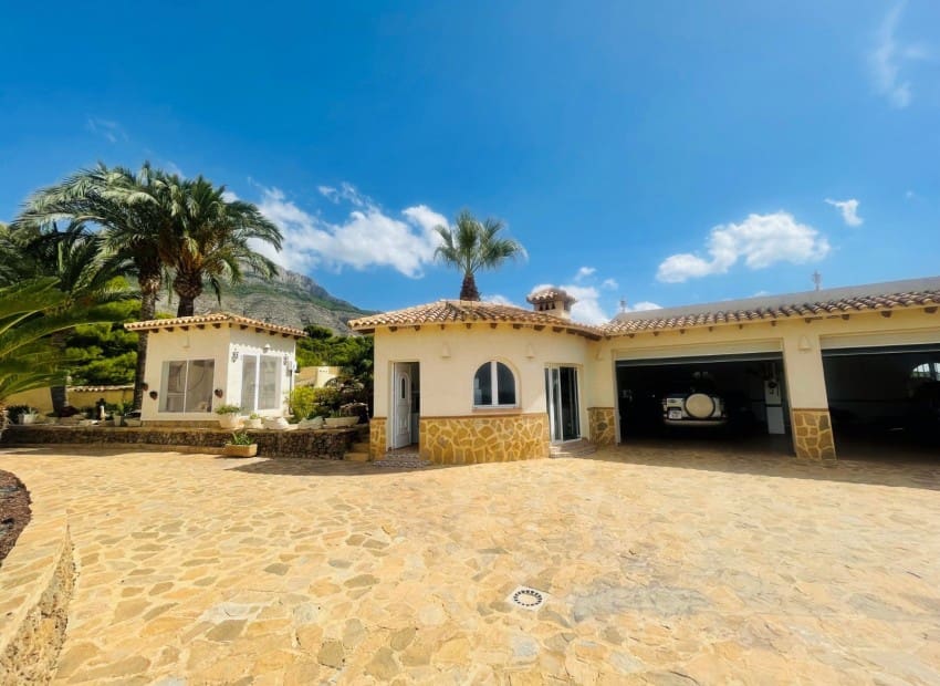 6 slaapkamer Villa te koop in Altea la Vella met zwembad garage - € 2.299.500 (Ref: 8825714)