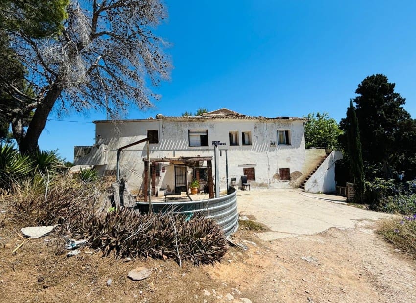 4 slaapkamer Villa te koop in Altea la Vella met garage - € 350.000 (Ref: 8825716)