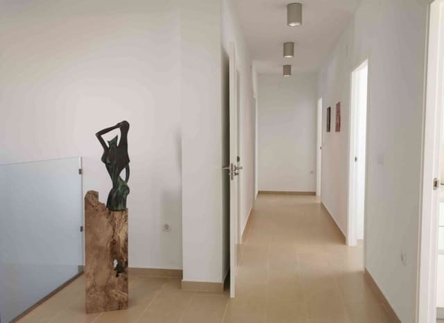 5 bedroom Villa for sale in Altea la Vella, Altea with pool garage - € 1,100,000 (Ref: 8825720)