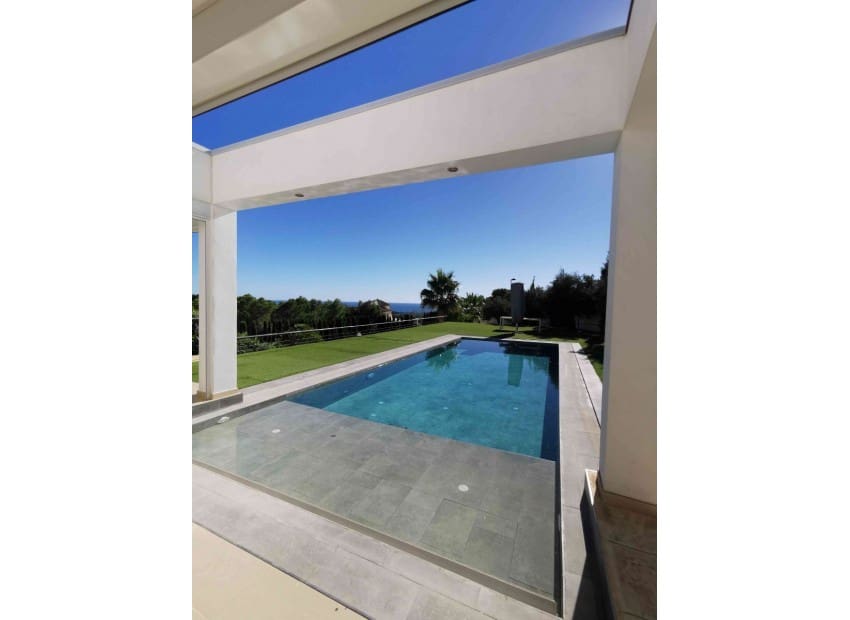 5 bedroom Villa for sale in Altea la Vella with pool garage - € 1,100,000 (Ref: 8825720)