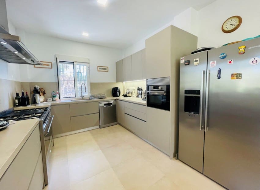 4 soveværelse Villa til salg i Altea la Vella med swimmingpool garage - € 1.295.000 (Ref: 8825721)