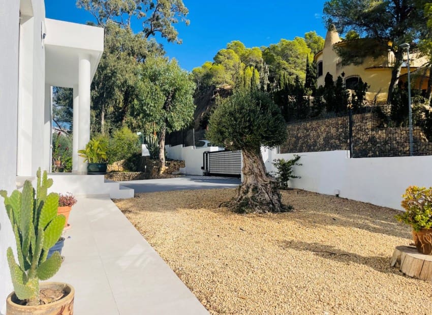 4 soveværelse Villa til salg i Altea la Vella med swimmingpool garage - € 1.295.000 (Ref: 8825721)