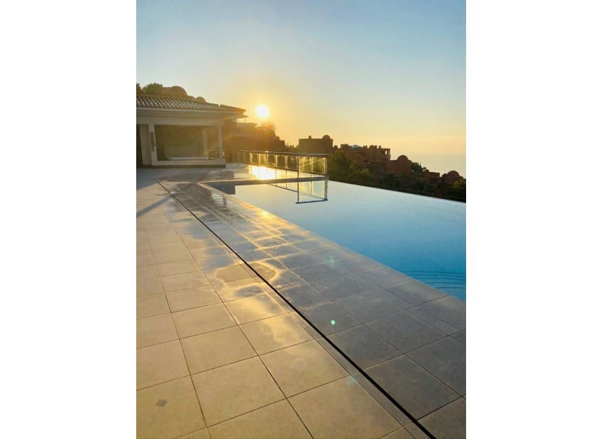 5 soverom Villa til salgs i Altea la Vella med svømmebasseng garasje - € 3 499 990 (Ref: 8825723)