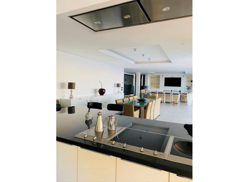 5 soverom Villa til salgs i Altea la Vella med svømmebasseng garasje - € 3 499 990 (Ref: 8825723)