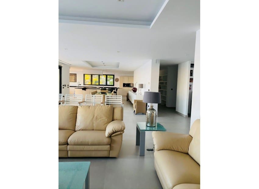 5 soverom Villa til salgs i Altea la Vella med svømmebasseng garasje - € 3 499 990 (Ref: 8825723)