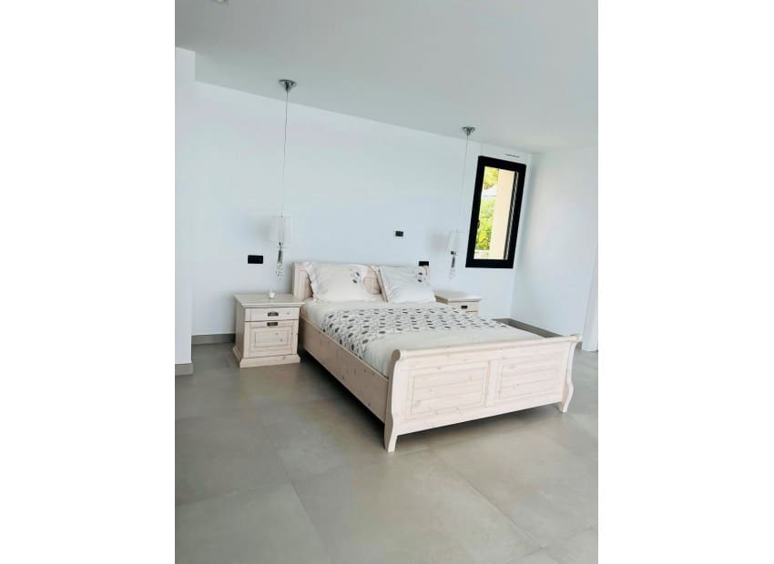 5 soverom Villa til salgs i Altea la Vella med svømmebasseng garasje - € 3 499 990 (Ref: 8825723)