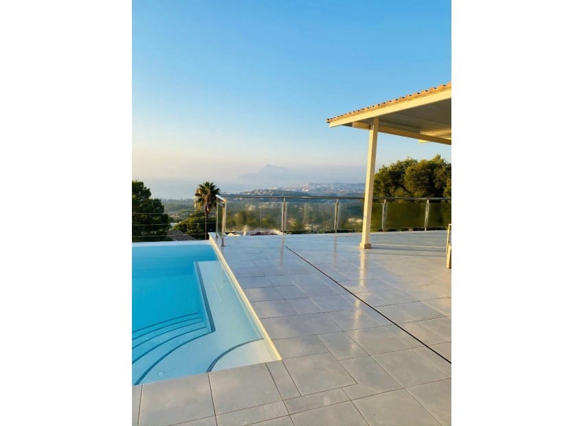 5 soverom Villa til salgs i Altea la Vella med svømmebasseng garasje - € 3 499 990 (Ref: 8825723)