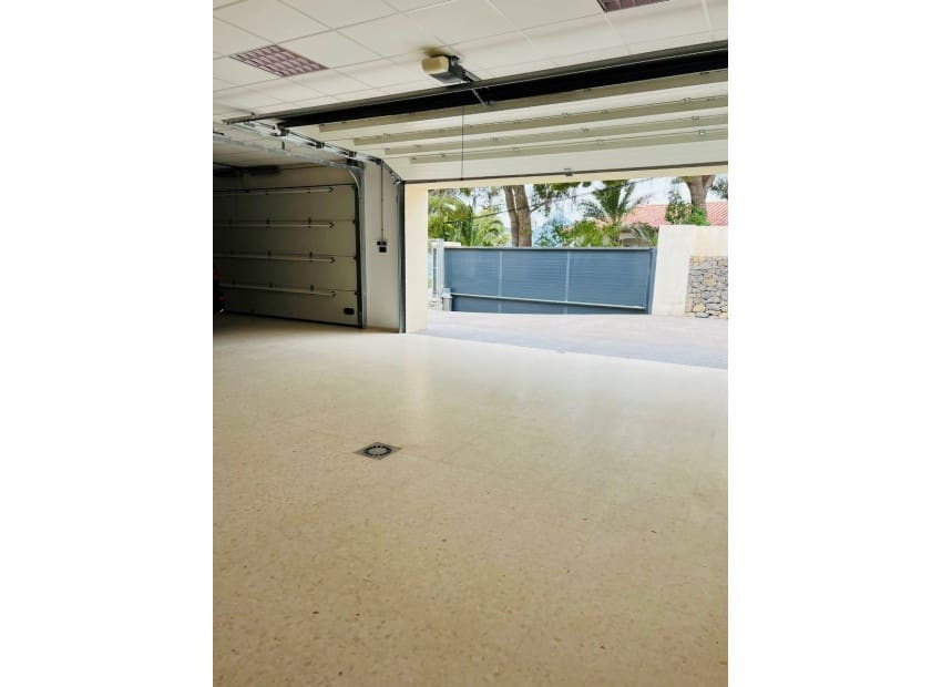 5 soverom Villa til salgs i Altea la Vella med svømmebasseng garasje - € 3 499 990 (Ref: 8825723)