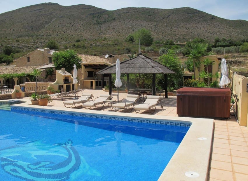 6 camera da letto Finca/Casa di Campagna in vendita in Benissa con piscina - 1.445.000 € (Rif: 8825731)