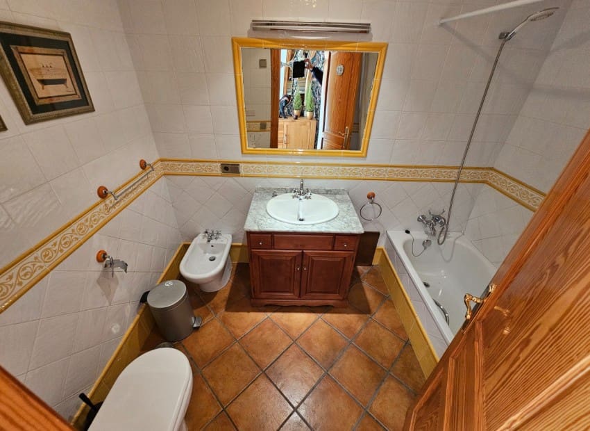 6 soveværelse Villa til salg i Callosa d'En Sarria med swimmingpool garage - € 950.000 (Ref: 8825738)