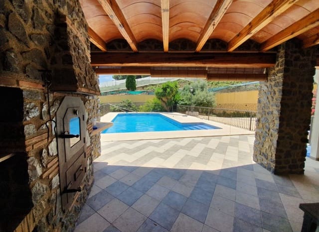 6 bedroom Villa for sale in Callosa d'En Sarrià with pool garage - € 950,000 (Ref: 8825738)