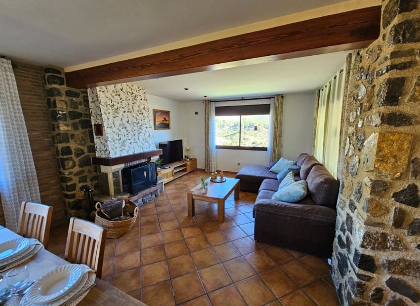 6 soveværelse Villa til salg i Callosa d'En Sarria med swimmingpool garage - € 950.000 (Ref: 8825738)