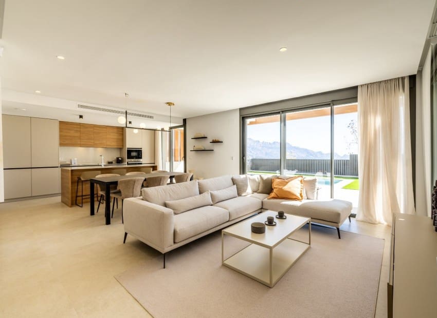 2 bedroom Villa for sale in Polop with pool - € 527,600 (Ref: 8825746)