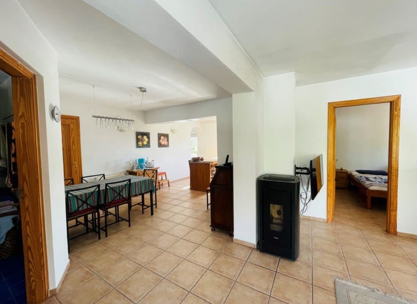 6 slaapkamer Villa te koop in Altea la Vella met zwembad garage - € 740.000 (Ref: 8825748)