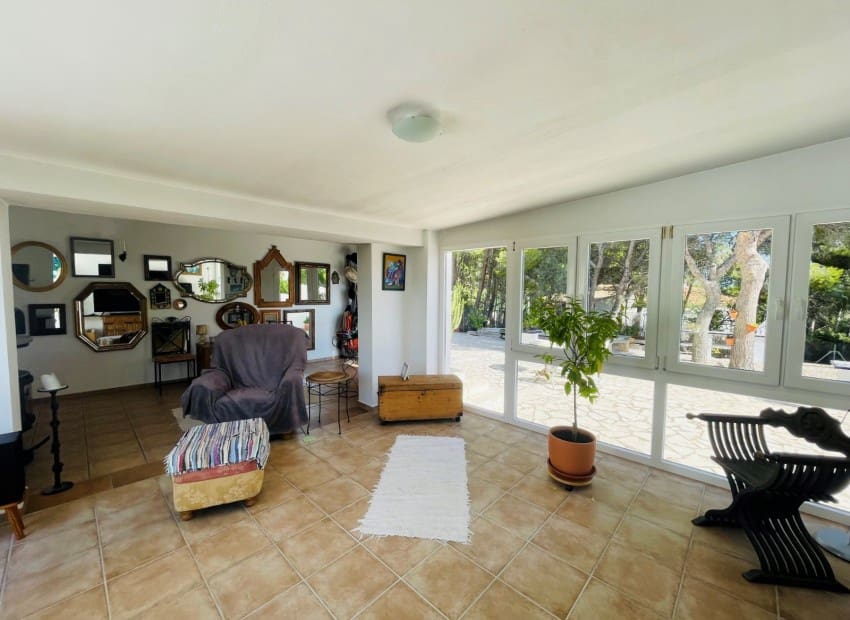 6 slaapkamer Villa te koop in Altea la Vella met zwembad garage - € 740.000 (Ref: 8825748)