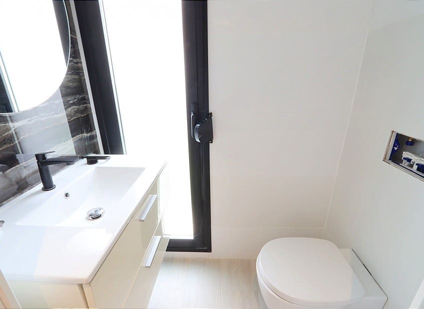 3 bedroom Villa for sale in Finestrat with pool - € 725,000 (Ref: 8825757)