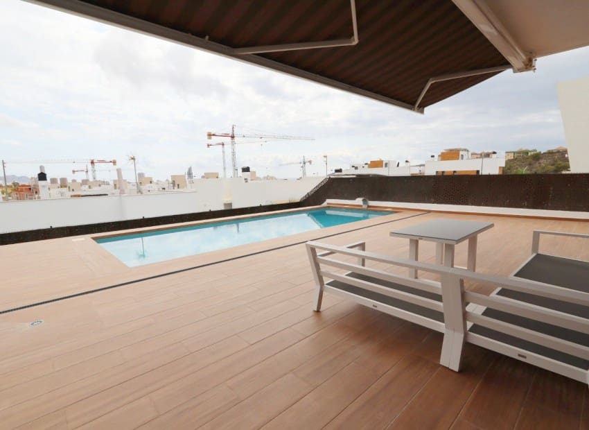 3 bedroom Villa for sale in Finestrat with pool - € 725,000 (Ref: 8825757)