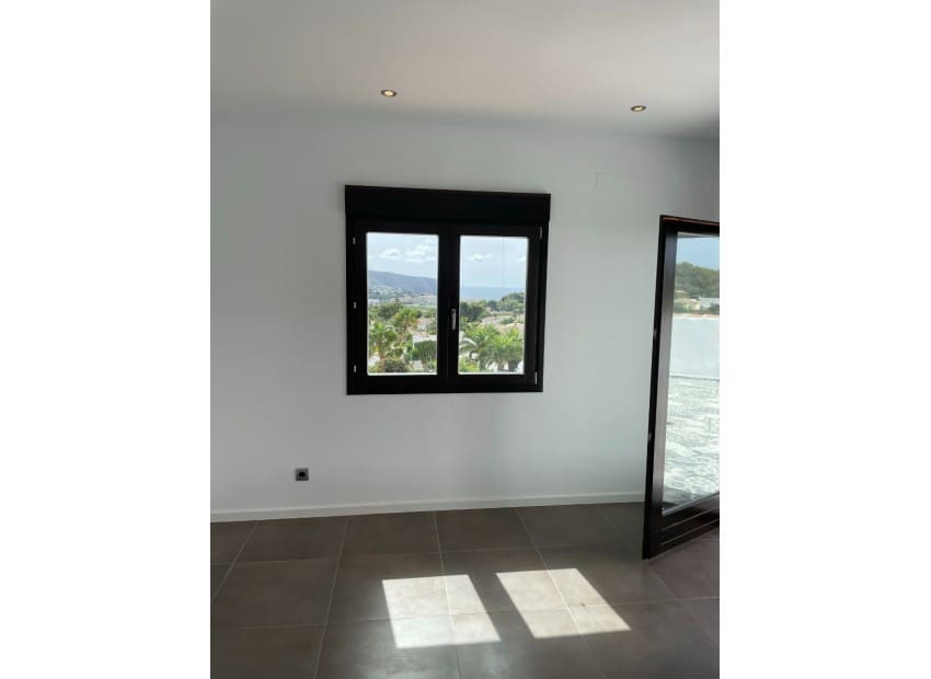 3 slaapkamer Villa te koop in Moraira met zwembad garage - € 1.400.000 (Ref: 8825758)