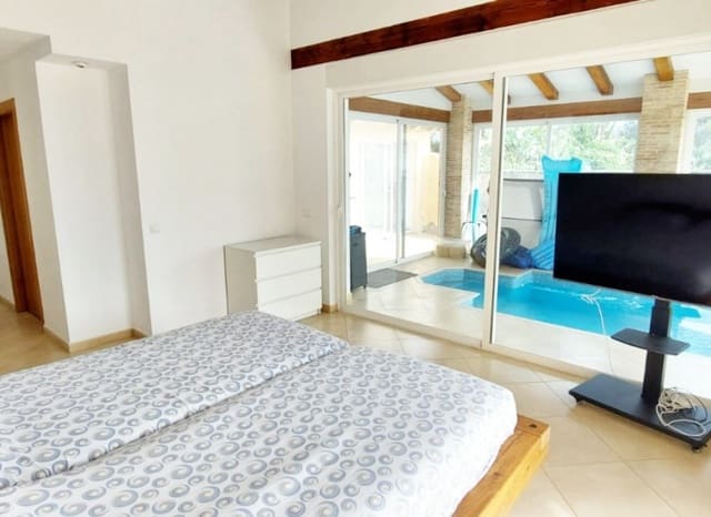 5 slaapkamer Villa te koop in Busot met zwembad - € 575.000 (Ref: 8825762)