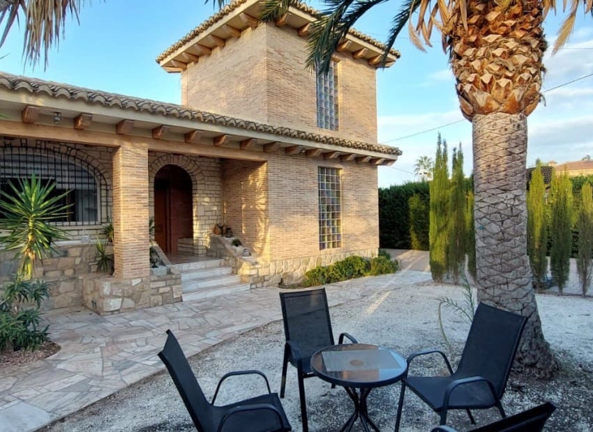 5 soverom Villa til salgs i Busot med svømmebasseng - € 575 000 (Ref: 8825762)