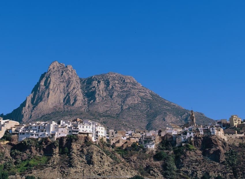 3 bedroom Villa for sale in Finestrat with pool garage - € 775,000 (Ref: 8825763)