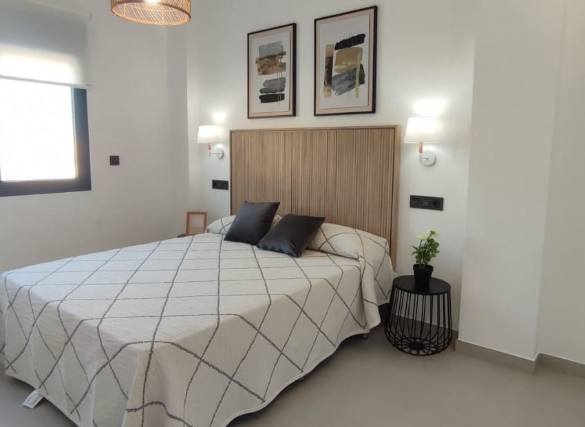 4 soveværelse Byhus til salg i Los Belones med swimmingpool garage - € 325.000 (Ref: 8825766)