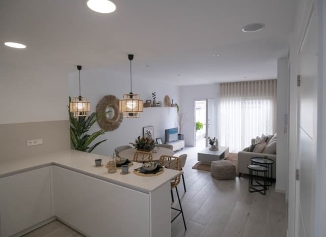 3 bedroom Townhouse for sale in Avileses, Murcia city with pool - € 249,000 (Ref: 8825769)