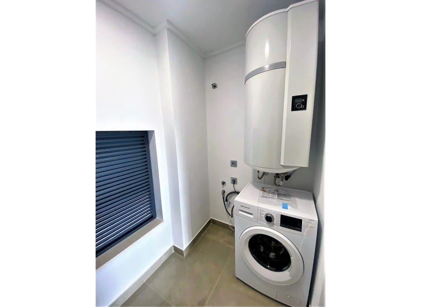 2 slaapkamer Appartement te koop in Pilar de la Horadada met zwembad garage - € 269.900 (Ref: 8825772)