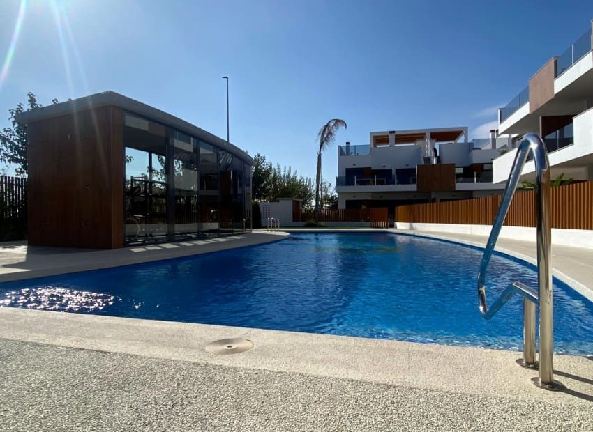 2 slaapkamer Appartement te koop in Pilar de la Horadada met zwembad garage - € 269.900 (Ref: 8825772)