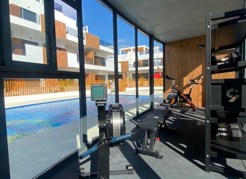 2 slaapkamer Appartement te koop in Pilar de la Horadada met zwembad garage - € 269.900 (Ref: 8825772)