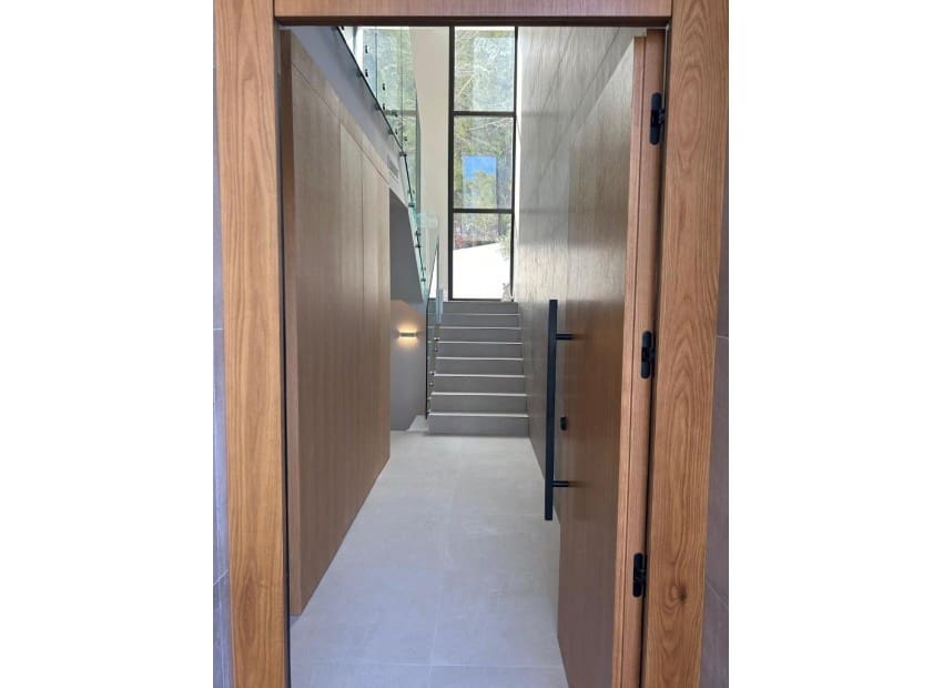 5 makuuhuone Huvila myytävänä paikassa Moraira mukana uima-altaan - 1 585 000 € (Ref: 8825777)