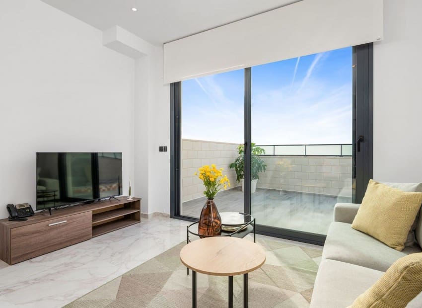 3 bedroom Villa for sale in Benijofar with pool - € 350,000 (Ref: 8825781)