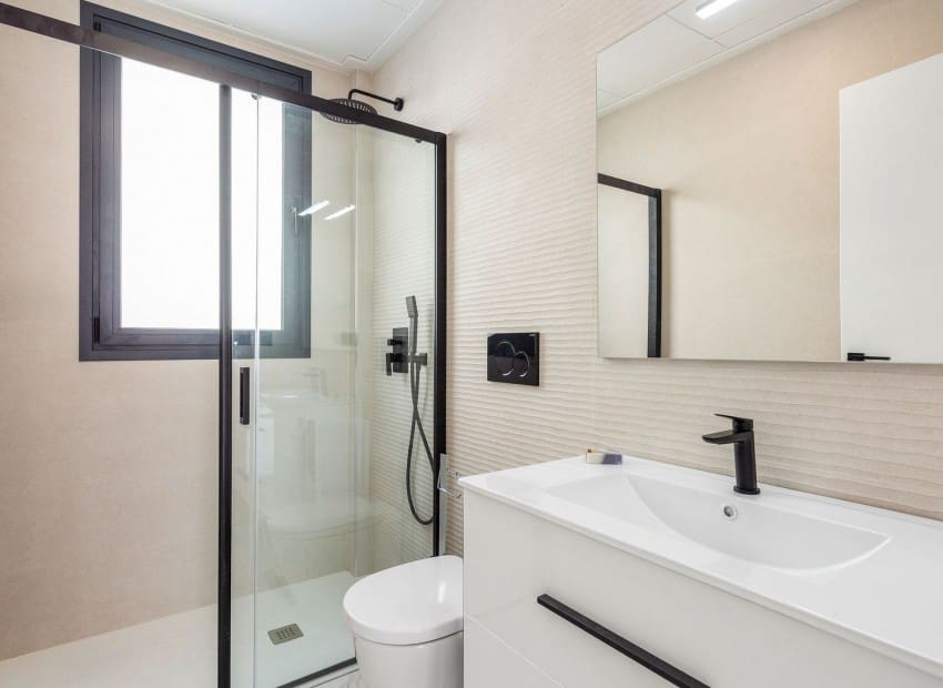 3 bedroom Villa for sale in Benijofar with pool - € 350,000 (Ref: 8825781)