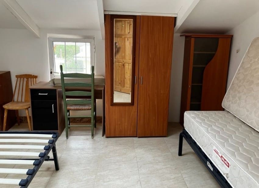 8 quarto Moradia para venda em Orxeta com piscina - 375 000 € (Ref: 8825782)