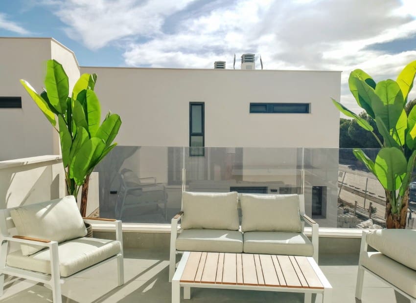 3 slaapkamer Villa te koop in Roda met zwembad - € 379.000 (Ref: 8825784)