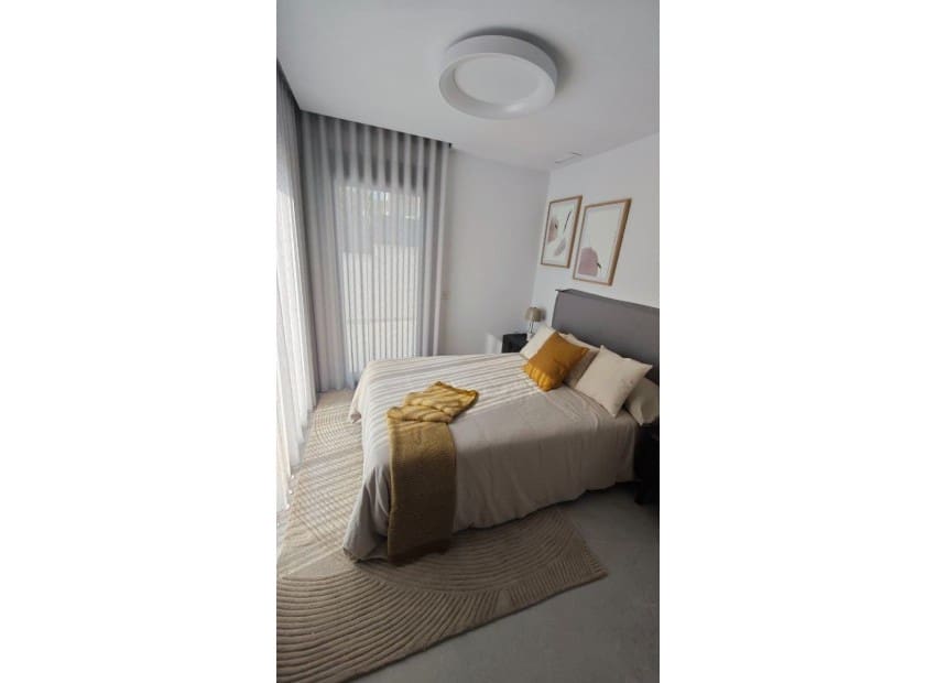 3 slaapkamer Villa te koop in San Miguel de Salinas met zwembad garage - € 574.000 (Ref: 8825792)