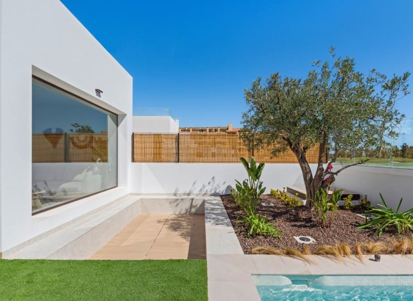 3 Zimmer Villa zu verkaufen in Los Alcazares mit Pool Garage - 569.000 € (Ref: 8825796)