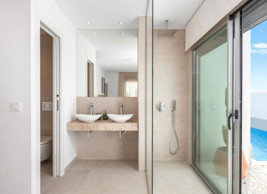 Chalet de 3 habitaciones en Los Alcázares en venta con piscina - 379.900 € (Ref: 8825802)