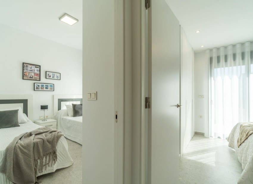 2 chambre Appartement à vendre à Torrevieja avec piscine - 274 900 € (Ref: 8825803)