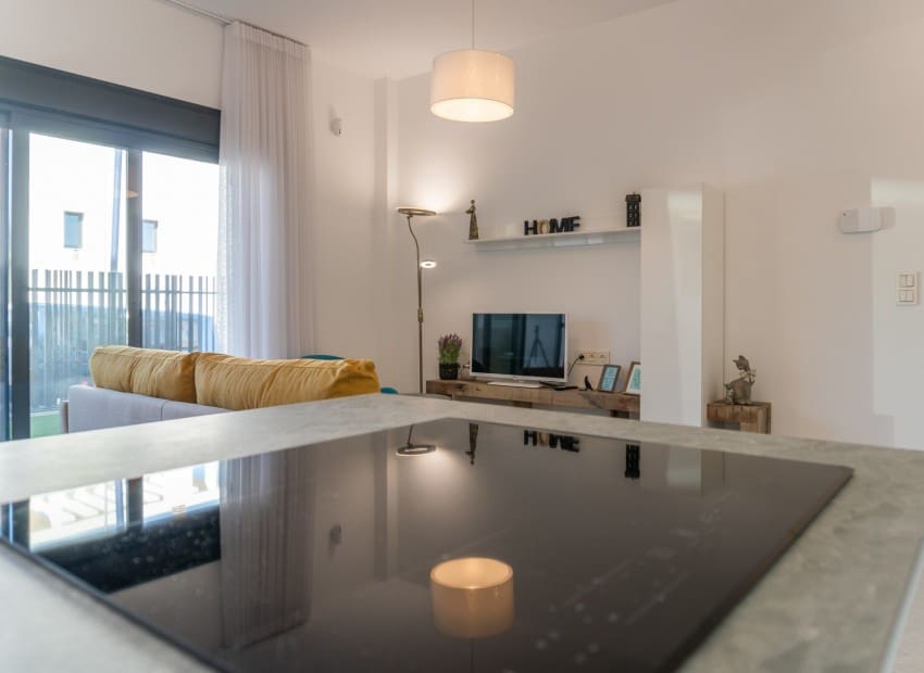 2 chambre Appartement à vendre à Torrevieja avec piscine - 274 900 € (Ref: 8825803)