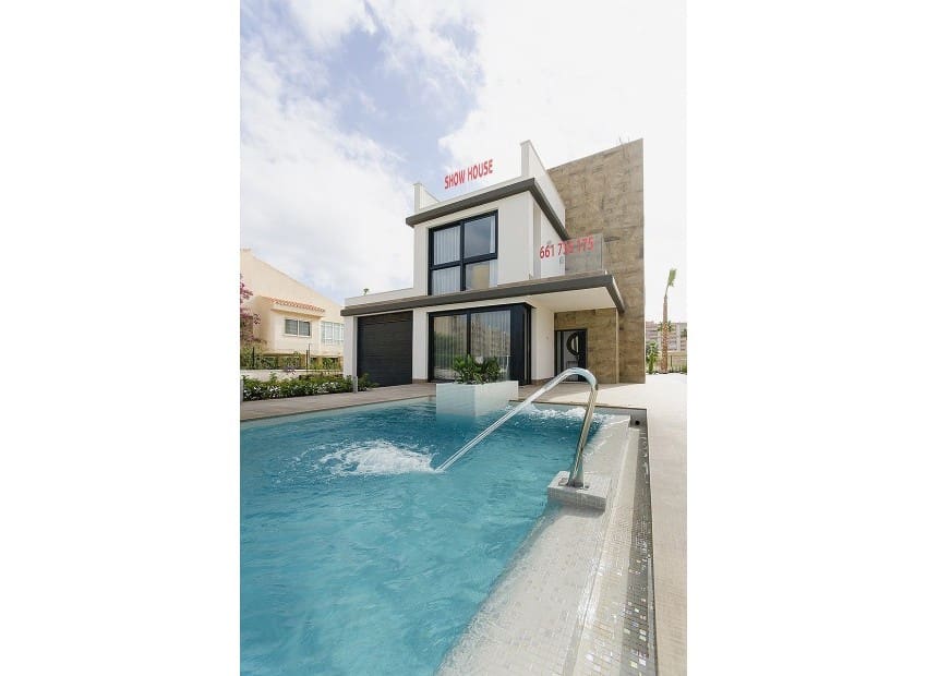 3 slaapkamer Villa te koop in Alicante stad met zwembad - € 800.000 (Ref: 8825805)