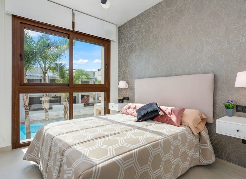 2 sovrum Lägenhet till salu i Torrevieja med pool - 275 000 € (Ref: 8825806)