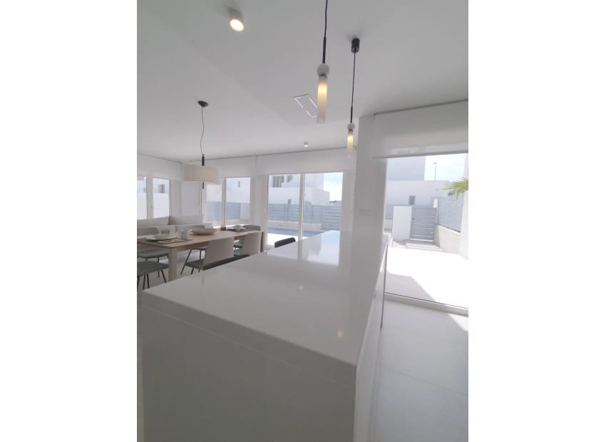 3 chambre Villa/Maison à vendre à Orihuela avec piscine - 349 000 € (Ref: 8825807)