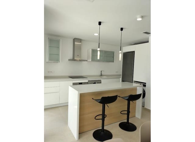 3 chambre Villa/Maison à vendre à Desamparados - Hurchillo - Torremendo, Orihuela avec piscine - 349 000 € (Ref: 8825807)