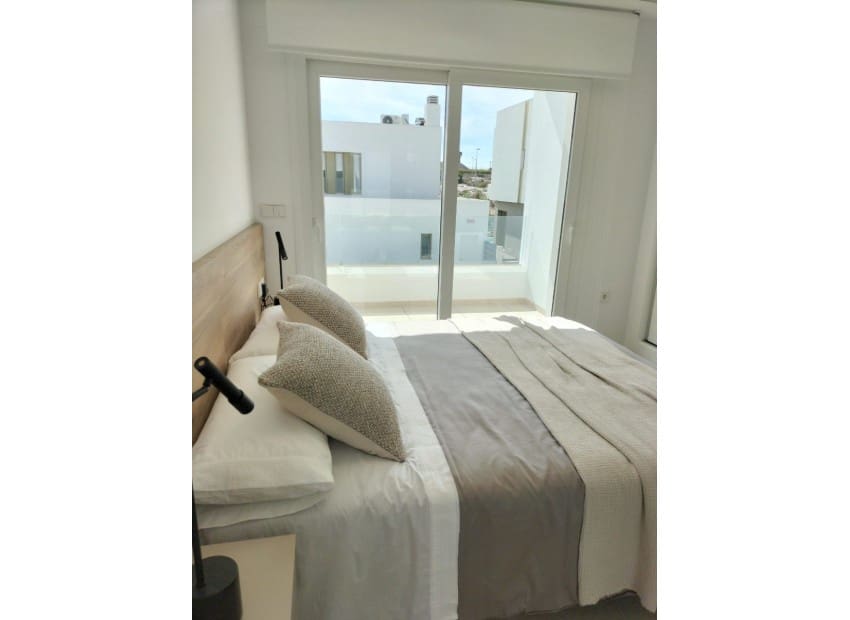 3 chambre Villa/Maison à vendre à Orihuela avec piscine - 349 000 € (Ref: 8825807)